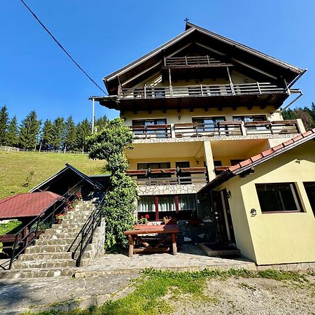 Craiasa 2 Hotell Moeciu De Sus Eksteriør bilde
