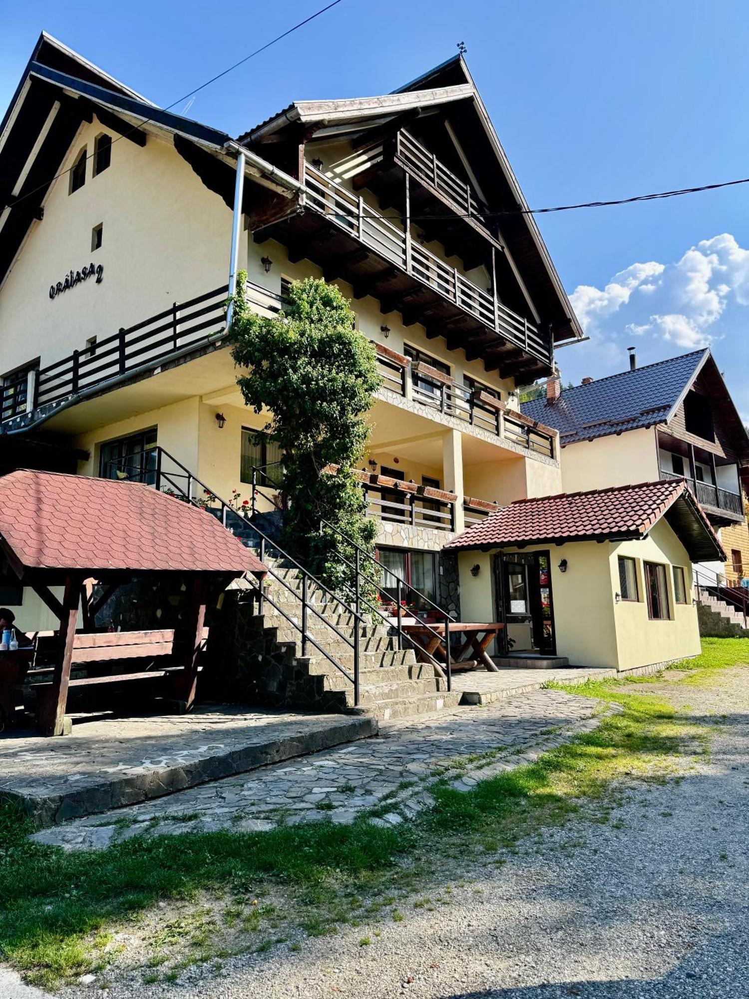 Craiasa 2 Hotell Moeciu De Sus Eksteriør bilde